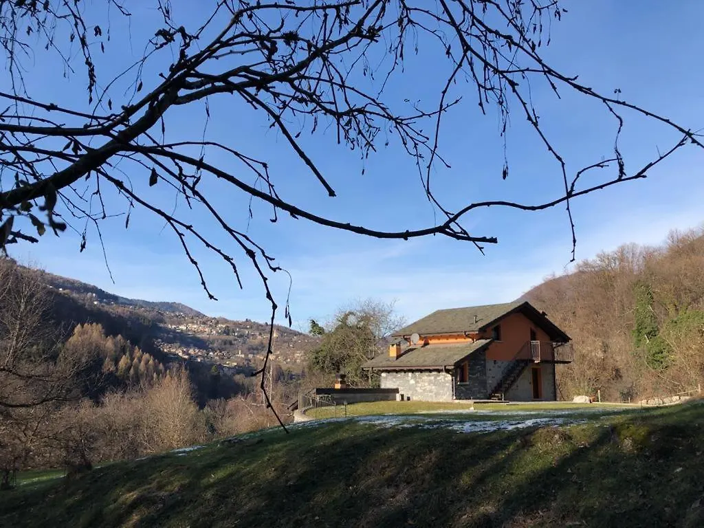 Baita Eleonora Argegno Farm stay
