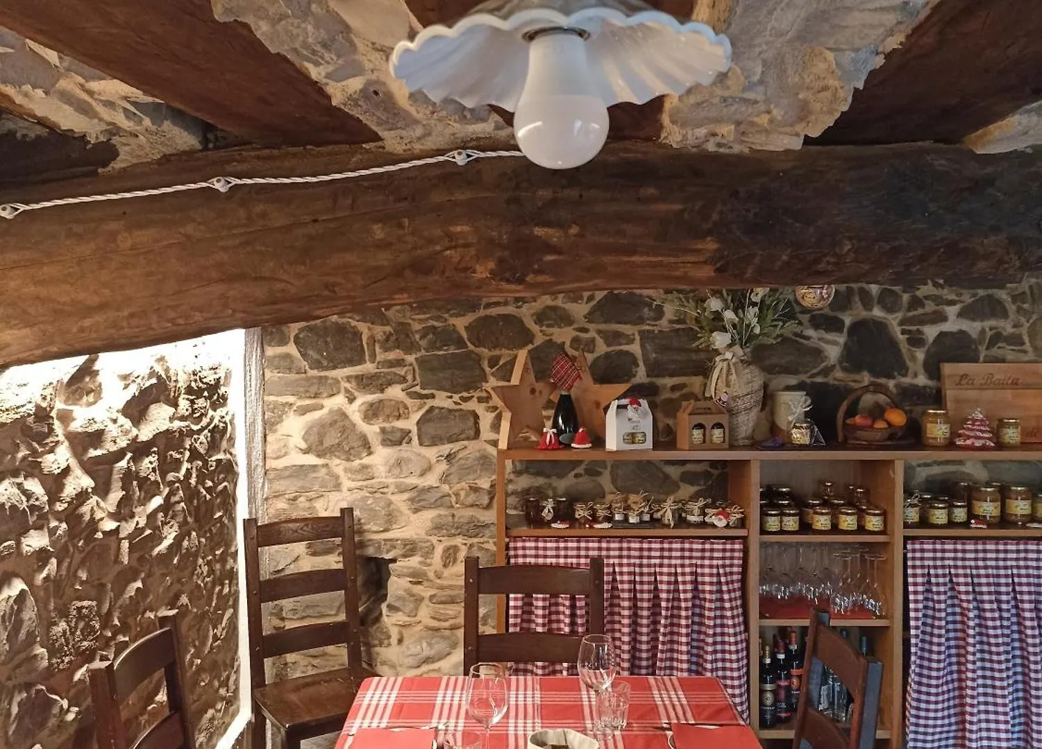 Farm stay Baita Eleonora Argegno