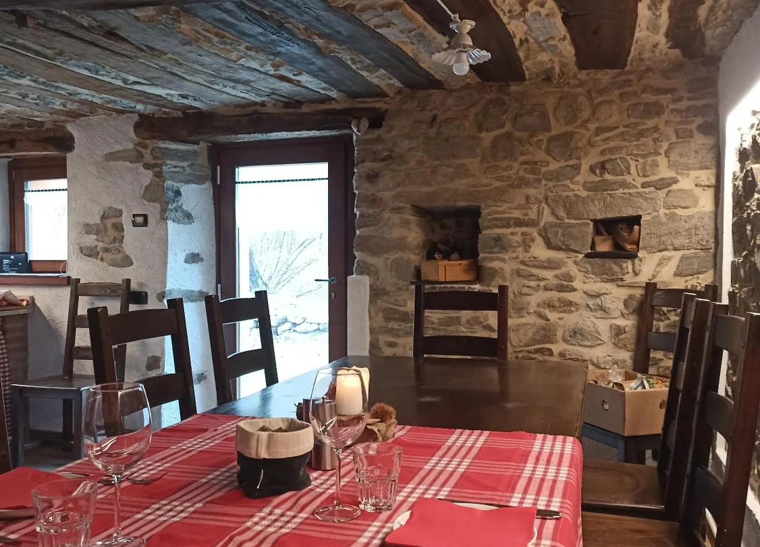 Baita Eleonora Argegno Italy