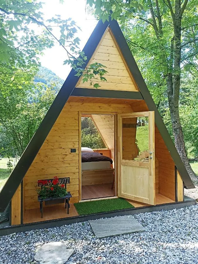 Baita Eleonora Argegno Vakantieboerderij