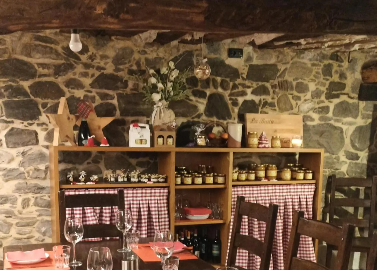 Baita Eleonora Argegno Vakantieboerderij